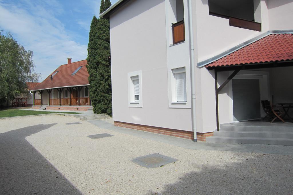 Appartement Mezzanine Hévíz Exterior foto